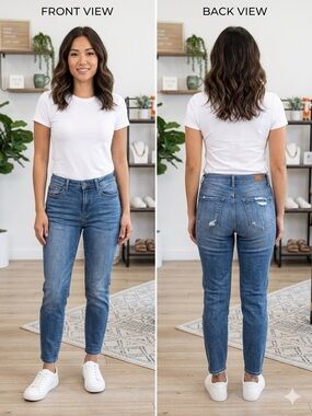 Judy Blue Women’s High-Rise Slim Straight Jeans in Medium Blue